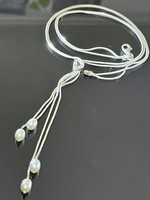 Beautiful silver necklace with cultured pearls