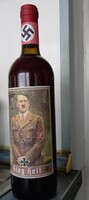 Adof Hitler cimkés vörösbor 0,75 cl.