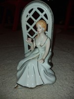 Girl with a rose, Romanian porcelain, size indicated!
