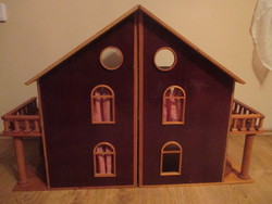 Vintage wooden doll house