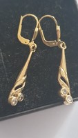 Beautiful 14k earrings! (That's the price right now)!!!