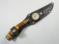 Régi retro kés tőr, iránytű műanyag nyéllel, tokkal, úttörő vagy turista kb. 1970-es évekből