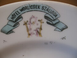 Muzeális Hotel Worlicsek Szálloda  monarchiás antik tányér Worlicsek és Gyimóthy Villány