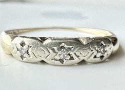 690T. 1 Forintról! Antik 14k Arany (1,5 g) gyűrű, apró Accant gyémántokkal ékesítve!