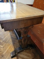 Fiókos asztal/varróasztal