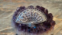 Collector's item: lacy marked silver fan pendant brooch