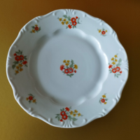 Set of 6 Zsolnay baroque flat plates with primrose flower pattern