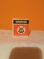 Symphonia. Egri dohánygyár terméke.