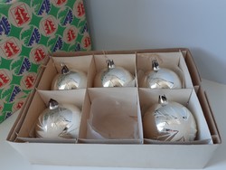 Régi - retro - karácsonyfadísz - 5 db gömb - sérültek