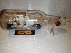"GORCH FOCK 1958", üvegbe épített hajó, Modell, íróasztal dekoráció makett. .