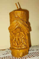 Large Christmas candle depicting a new nativity scene 20 x 8 cm