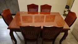 Neobarokk stílusú, tömörfa étkezőasztal 6 székkel
