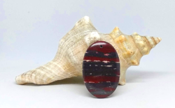 Vörös szivárvány jáspis ásvány medál gyöngy BY4647