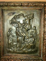 Bronz dombormű kerettel együtt,az 1900-as évek elejéről. Jézus levétele a keresztről, "Ikon jellegű"