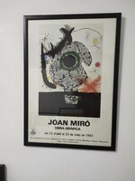 Joan Miró (1893-1983) SZIGNÁLT kiállítási plakát "Valancia 1982" keretezett mérete:51.5 x 73 cm.