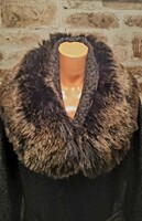 Newlook women's faux fur collar is brand new!
