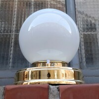 Bauhaus - Art deco felújított réz asztali lámpa - tejüveg gömb búra
