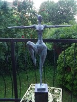 Nude female gymnast - bronze statue
