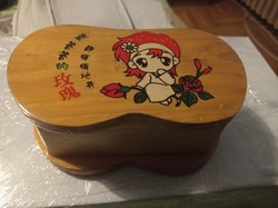 Musical wind-up wooden box