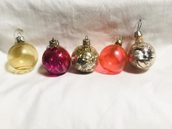Régi retro üveg karácsonyfadísz,áttetsző  gömbök 5db