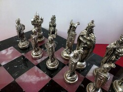 Chess set with marble board with old soldier figures