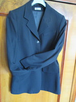 100% wool, turnover brand black blazer, jacket with silk lining. Extended style, size 40