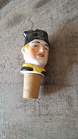 Porcelán,figurális férfifejű parafadugós,palackkiöntő