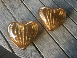 Large glass hearts in one