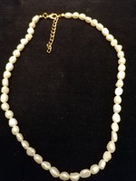 Cultured pearl necklace