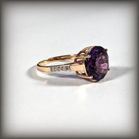 9ct yellow gold, amethyst & diamonds cocktail ring