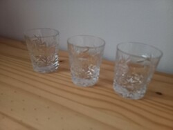 3 db kicsi likőrös kristály pohár