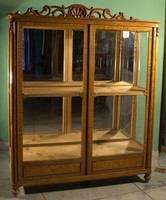 Topolya Vitrine