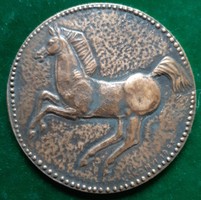 István Kákonyi: jumping horse, bronze plaque