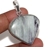 Rarity! Silver pendant with kammererite gemstone from Finland