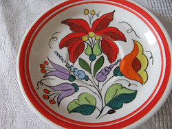 A ping-pong, hand-painted small plate of Kalocsa from Gyula