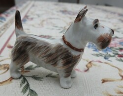 Foxterrier kutya porcelán figura