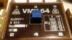 Retro villanyszerelési:Ganz  VBMK/VMK 64 kapcsoló-jelzett 1978, szocialista design, gyüjtői darab
