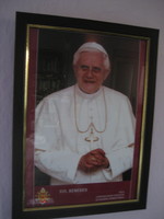 Benedek pápa kép keretben
