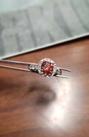 14 Kt white gold 1 ct pink brill ring