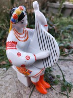 Orosz  porcelán figura  - KIJEV zenész lány
