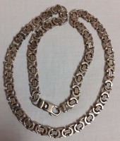 Jelzett ezüst igényes munkával készített vastag nyaklánc  ötvös remekmű