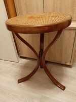 A beautiful thonet round table with a raised top / cage table, side table, for the hall, for the terrace