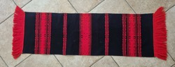 1 meter long running black red woven fringed tablecloth