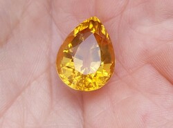 Real, 100% natural extra large golden yellow citrine gemstone 12.67 ct (vvs) value: HUF 126,700!