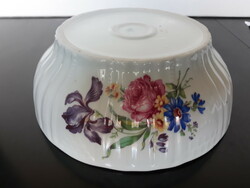 Antique Zsolnay scone bowl with floral pattern, 22 cm