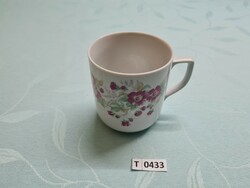 T0433 royal dux Bohemian mug