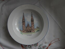 Szeged-inscribed porcelain wall plate with Szeged Cathedral (domestic, votive church)