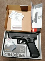 New glock 17 gen5 air pistol, with stretched barrel.