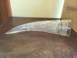 Metszett, csiszolt kristály üveg grúz ivó kűrt, 33 cm