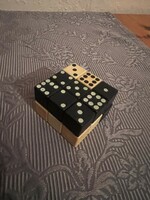 Rubik's magic dominoes